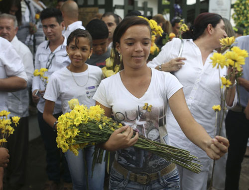 Người hâm mộ ngậm ngùi tiễn đưa tác giả “Trăm năm cô đơn”