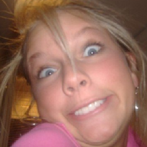 Những khoảnh khắc cười ra nước mắt của Taylor Swift