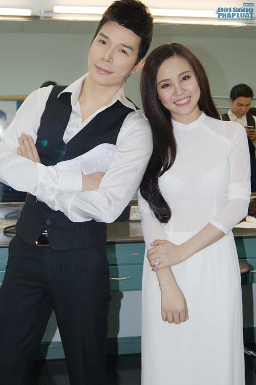 Nathan Lee bất ngờ làm MC