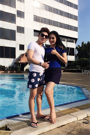 Nhìn lại những khoảnh khắc mặn nồng của lâm Chi Khanh và bạn trai