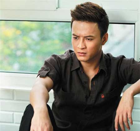 Những scandal muối mặt của mỹ nam, mỹ nữ màn ảnh Việt