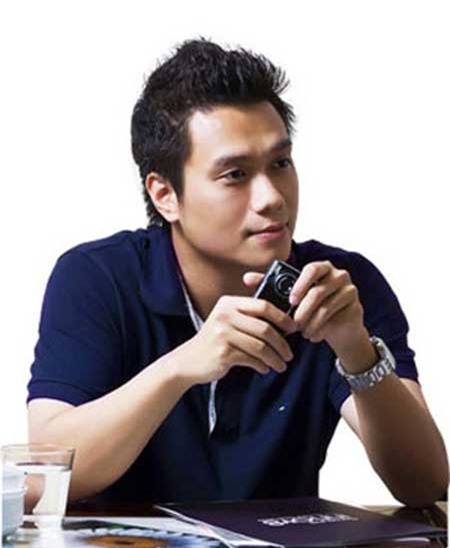 Những scandal muối mặt của mỹ nam, mỹ nữ màn ảnh Việt