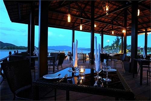 “Choáng” với khối tài sản tiền tỷ của Hoa hậu Việt 