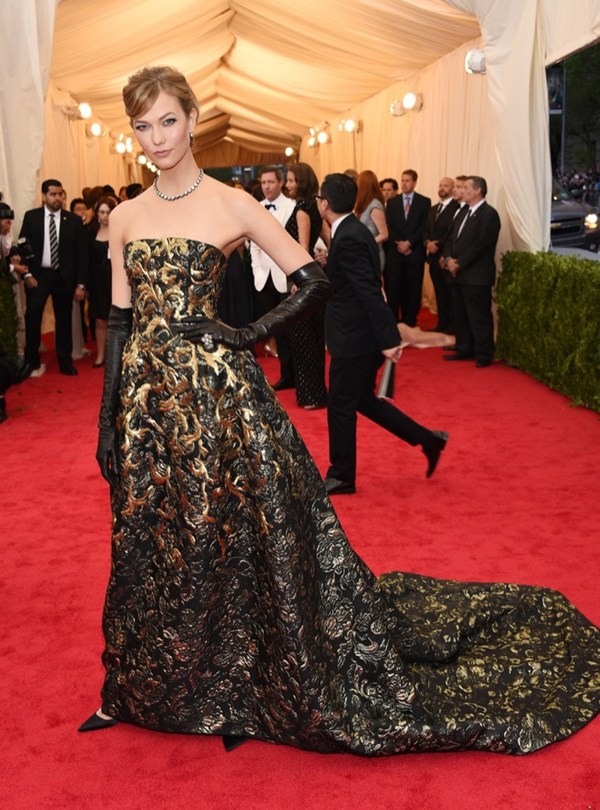 Những bộ đầm đẹp hút mắt trên thảm đỏ Met Gala Những bộ đầm đẹp hút mắt trên thảm đỏ Met Gala