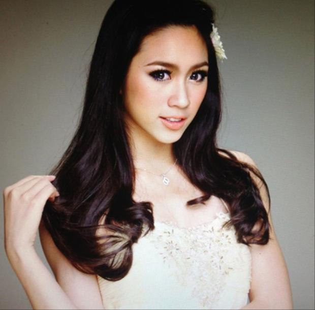 Nữ diễn viên 21 tuổi của Thái Lan bị bắn chết ngay tại trung tâm Nữ diễn viên 21 tuổi của Thái Lan bị bắn chết ngay tại trung tâm