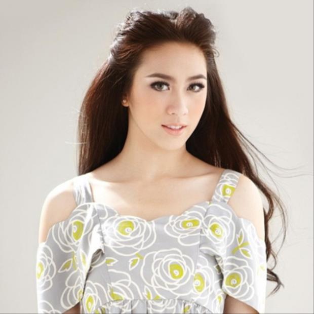 Nữ diễn viên 21 tuổi của Thái Lan bị bắn chết ngay tại trung tâm Nữ diễn viên 21 tuổi của Thái Lan bị bắn chết ngay tại trung tâm