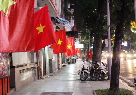 Hà Nội tưng bừng kỉ niệm 60 năm ngày giải phóng