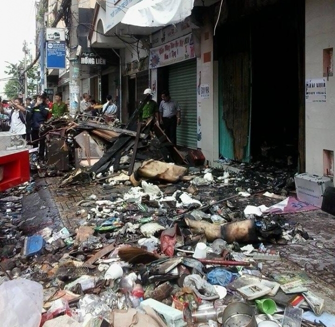 Vụ cháy làm 7 người chết: Do cháy từ chiếc xe máy gần cửa nhà