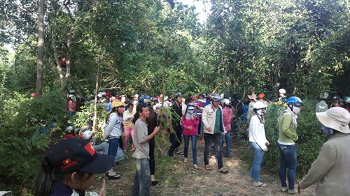 Phát hiện thi thể thiếu nữ bị mất tích trong rừng sâu Phát hiện thi thể thiếu nữ bị mất tích trong rừng sâu