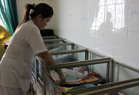 Cháy nổ bệnh viện Nhi Trung ương, nhiều người hoảng loạn