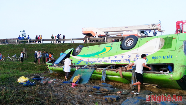 Vụ tai nạn hơn 20 người thương vong:Lái xe bị tạm giữ hình sự