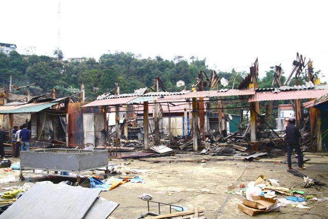 Cháy chợ ở huyện Xín Mần, 11 gian hàng bị thiêu rụi Cháy chợ ở huyện Xín Mần, 11 gian hàng bị thiêu rụi