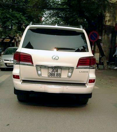 Điểm mặt những cặp xe sang trùng biển số siêu đẹp