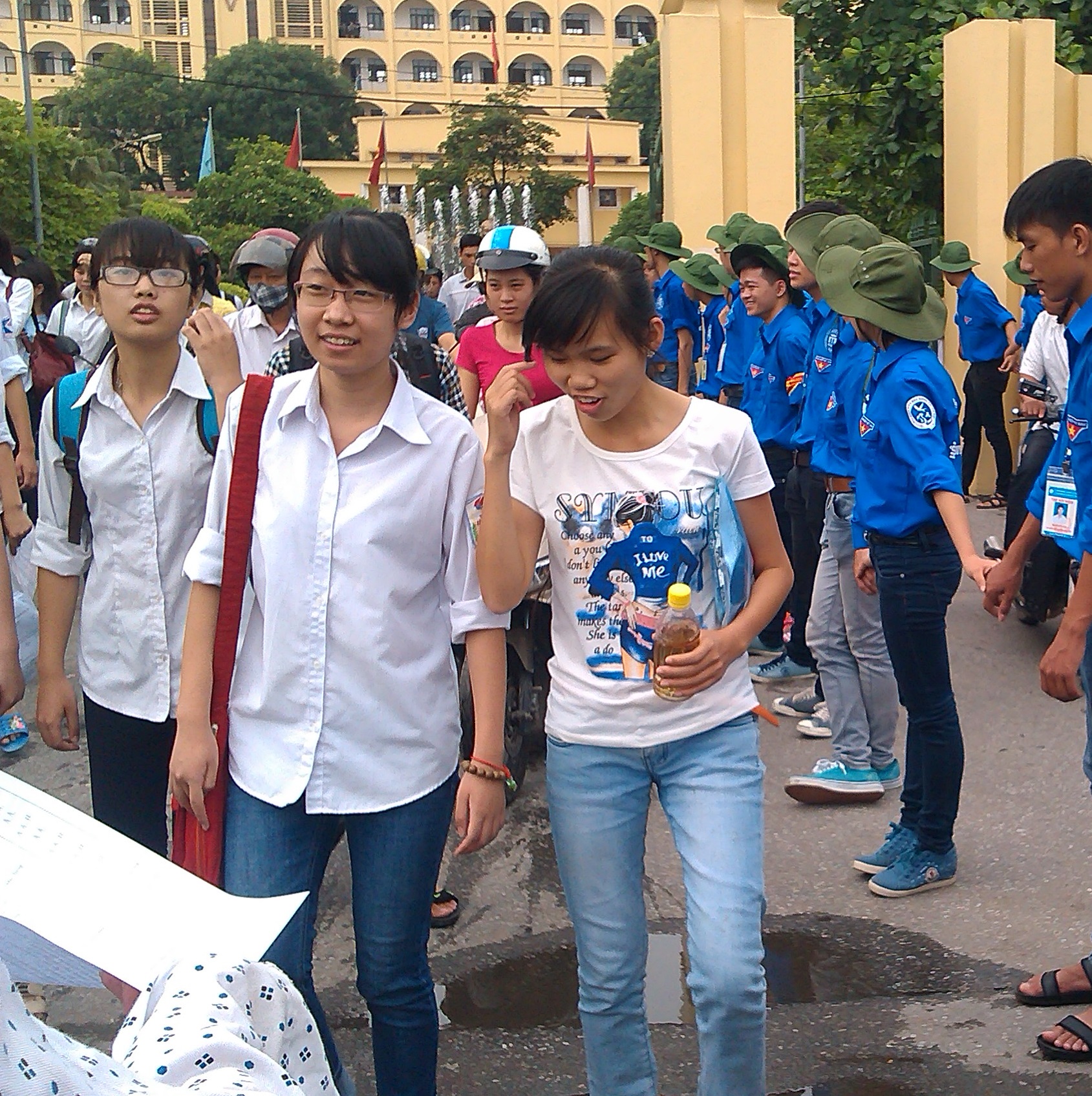 Kỳ thi Đại học 2014: Anh, Hóa đều dễ thở Kỳ thi Đại học 2014: Anh, Hóa đều dễ thở