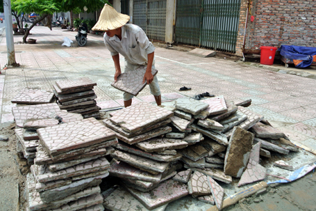 1.000 tỷ đồng sửa vỉa hè Hà Nội: Truy cứu trách nhiệm thế nào? 1.000 tỷ đồng sửa vỉa hè Hà Nội: Truy cứu trách nhiệm thế nào?