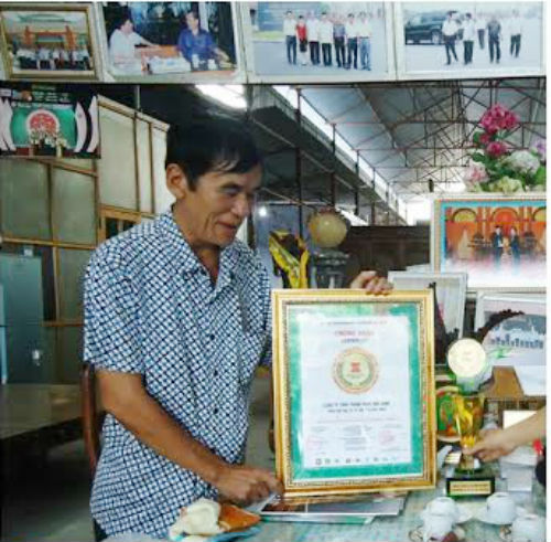 Tướng cướp bị CA vây bắt được vinh danh “nhân tố mới thời đại