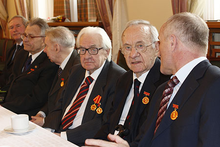 GS, Viện sĩ Nga nói về: Giữ gìn thi hài Chủ tịch Hồ Chí Minh GS, Viện sĩ Nga nói về: Giữ gìn thi hài Chủ tịch Hồ Chí Minh