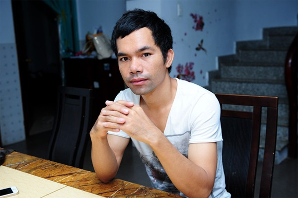 Ya Suy: 'Nhà Thúy từng dọa bẻ gẫy chân tôi' Ya Suy: 'Nhà Thúy từng dọa bẻ gẫy chân tôi'