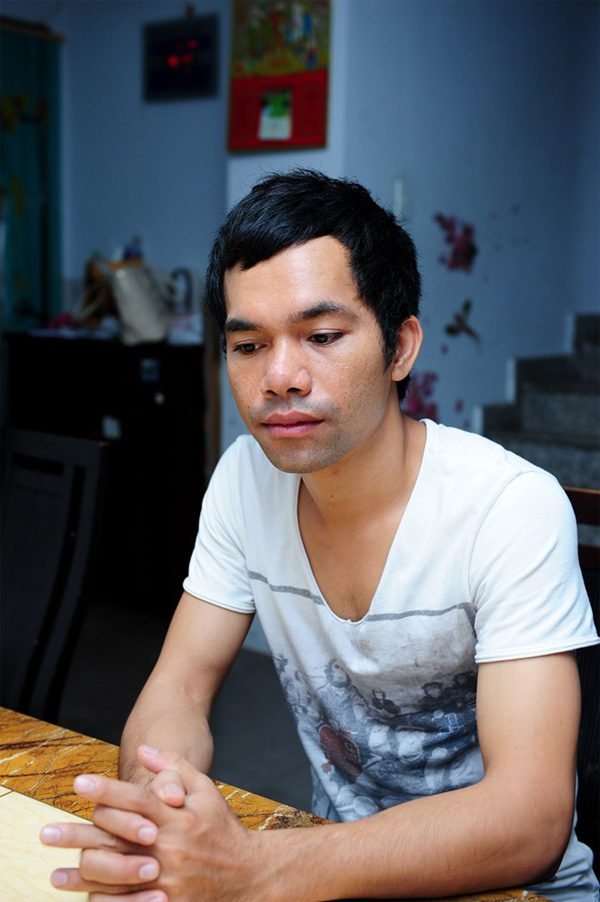 Ya Suy: 'Nhà Thúy từng dọa bẻ gẫy chân tôi' Ya Suy: 'Nhà Thúy từng dọa bẻ gẫy chân tôi'