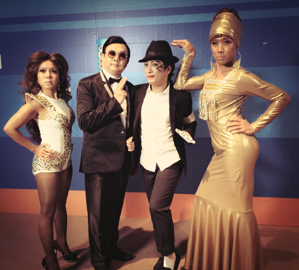 “Ơn giời, cậu đây rồi”: Dàn sao Hollywood nhí nhảnh tạo dáng