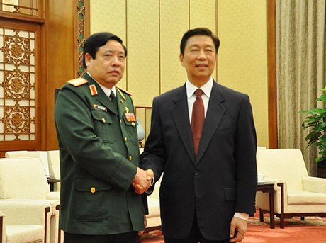 Đoàn quân sự cấp cao Việt Nam thăm, làm việc tại Trung Quốc