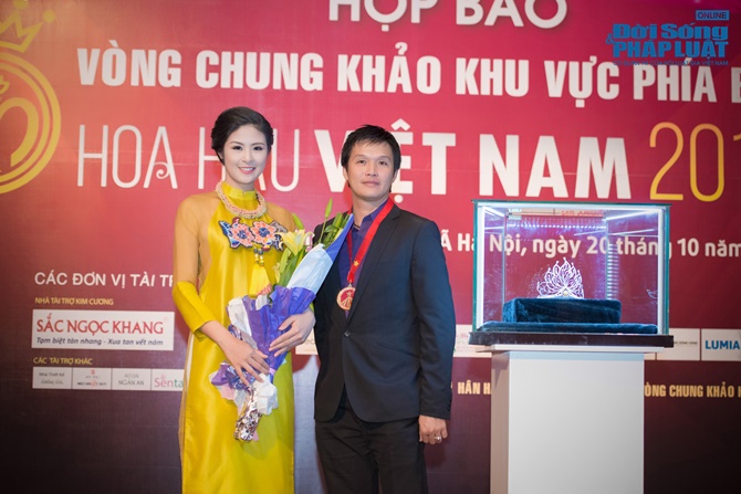 Cận cảnh vương miện 2,5 tỷ của Hoa hậu Việt Nam 2014 Cận cảnh vương miện 2,5 tỷ của Hoa hậu Việt Nam 2014