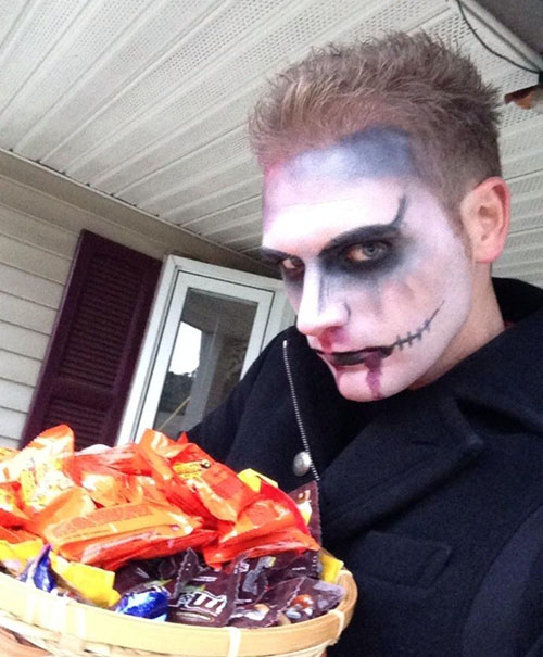 Muôn kiểu hóa trang Halloween của sao Việt Muôn kiểu hóa trang Halloween của sao Việt