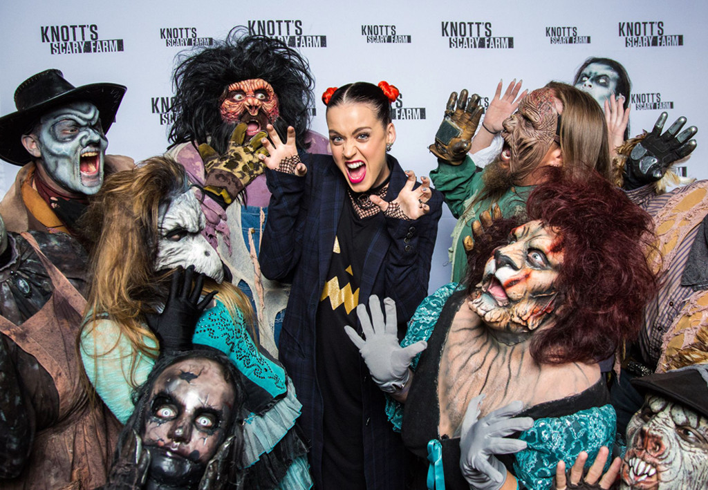 Sao Hollywood tất bật với lễ hội hóa trang Halloween