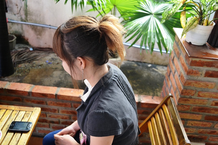 Khởi tố bà chủ trại nấm đánh ghen, lột sạch quần áo nữ công nhân