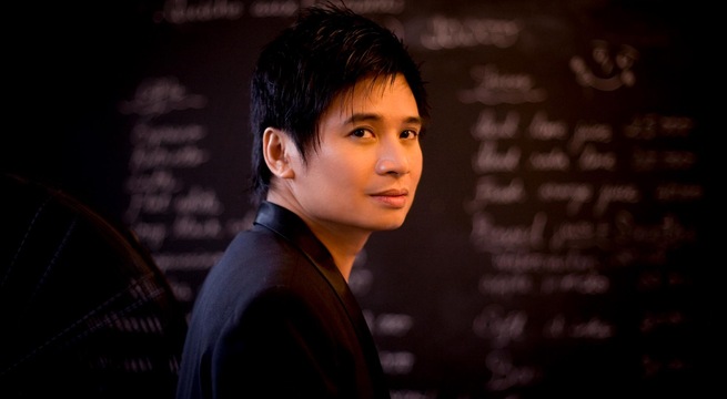 Tấn Minh: Chạnh lòng khi con hỏi “tối nay bố có đi làm không?