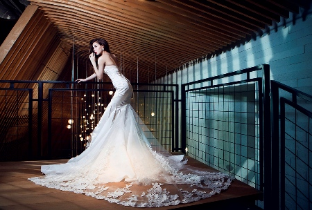 Ngắm Hồ Ngọc Hà yêu kiều diện váy cưới