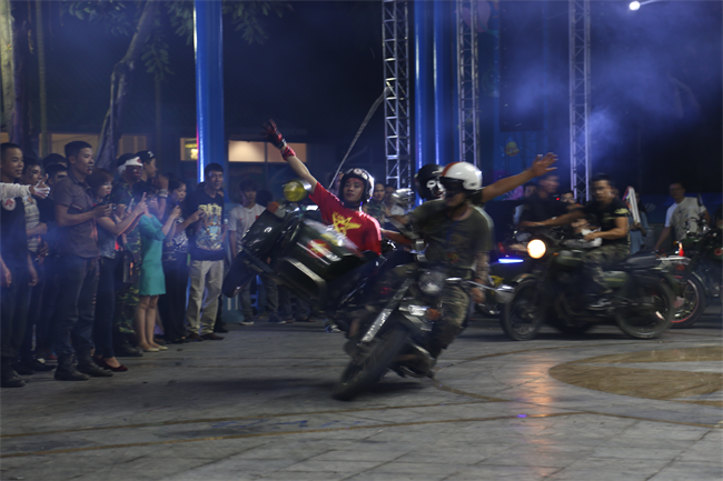 Giật mình Halloween 