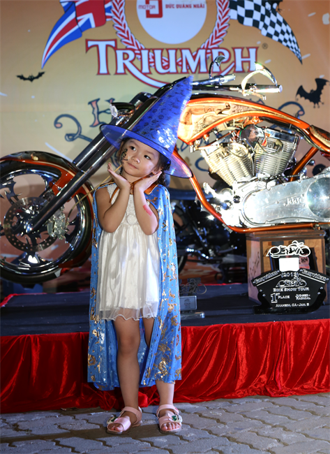 Giật mình Halloween 