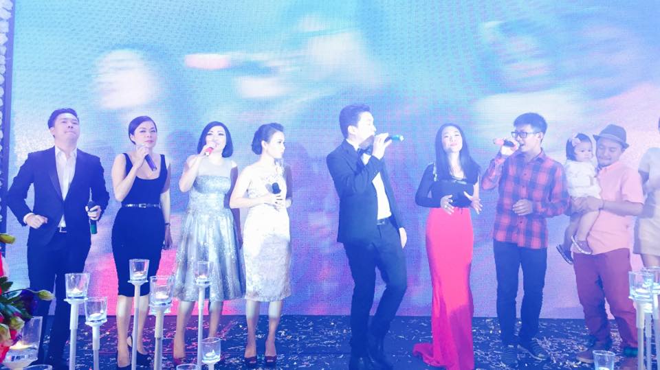 Dàn sao Việt tưng bừng hát mừng đám cưới Lam Trường