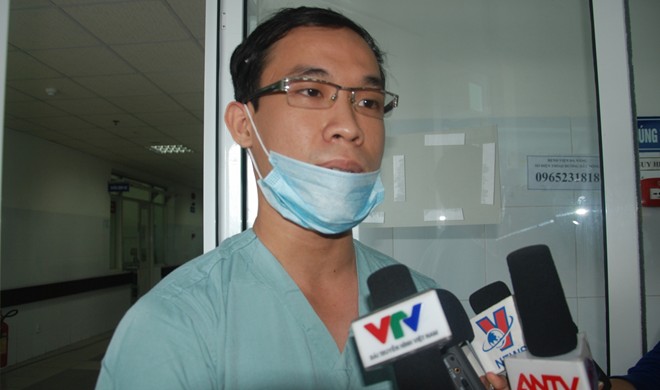 Cuộc chạy đua nghẹt thở với ca nghi nhiễm Ebola