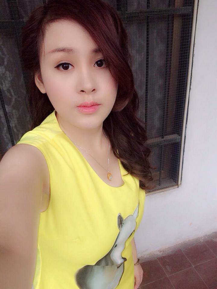 Bà Tưng ra Hà Nội đóng phim ngắn cực đáng yêu Bà Tưng ra Hà Nội đóng phim ngắn cực đáng yêu