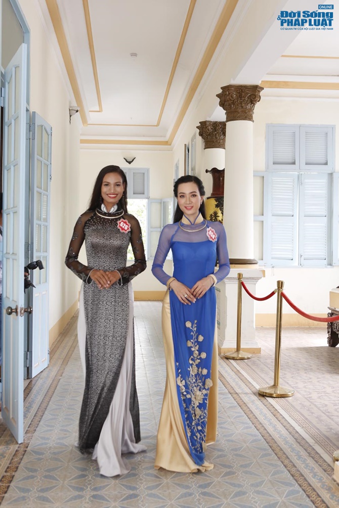 Thí sinh Hoa hậu Việt Nam thăm nhà công tử Bạc Liêu