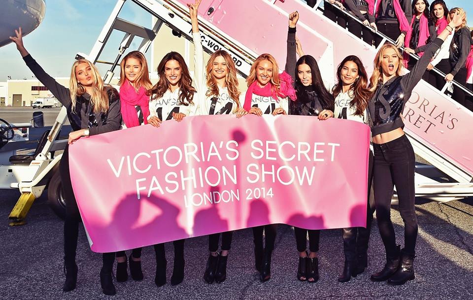 Dàn siêu mẫu Victoria's Secret hạ cánh xuống London