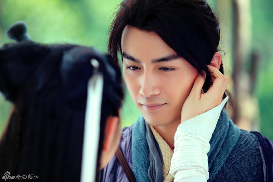 Dương Quá - Tiểu Long Nữ nhìn nhau đầy trìu mến