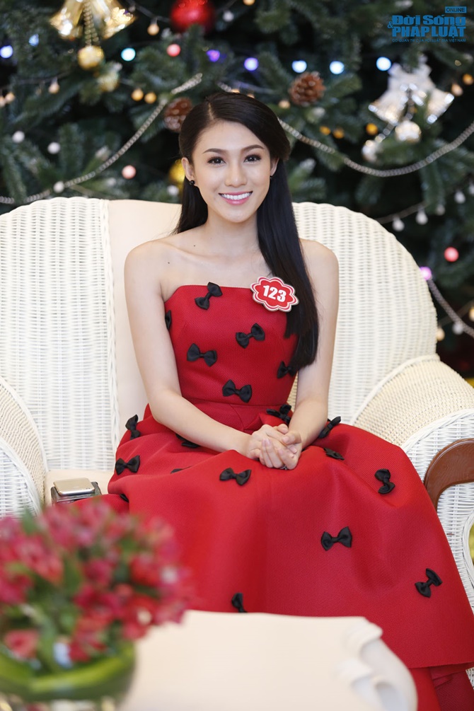 Thí sinh Hoa hậu Việt Nam rạng rỡ khoe sắc trong dạ tiệc tri ân