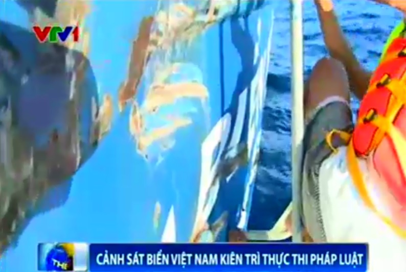 Tình hình biển Đông: Tàu TQ đâm thủng tàu Cảnh sát biển VN Tình hình biển Đông: Tàu TQ đâm thủng tàu Cảnh sát biển VN