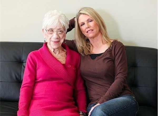 Bí mật về chàng trai 31 yêu cụ già 91 tuổi