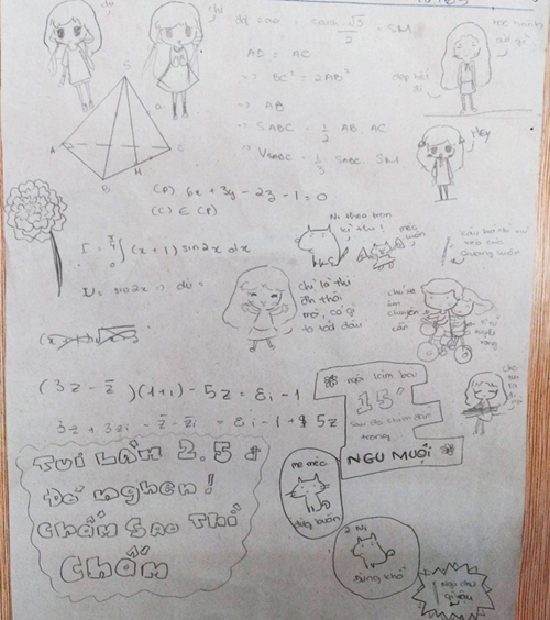 Loạt siêu phẩm giấy nháp cực hài của sĩ tử khi 'cắn bút' Loạt siêu phẩm giấy nháp cực hài của sĩ tử khi 'cắn bút'