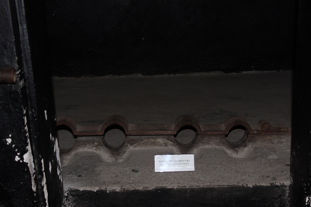 Cận cảnh nhà tù Hỏa Lò - nơi ghê rợn nhất Đông Nam Á