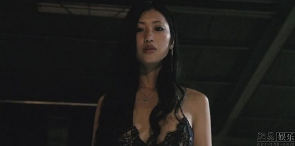 Sốc với cảnh sex bạo lực trần trụi của nữ hoàng gợi cảm Nhật Bản