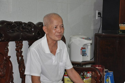 Phát hiện va li chứa nhiều tiền, vàng khi đi thể dục