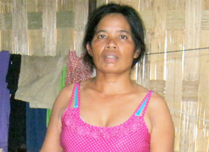 Cuộc sống khốn khổ của gia đình phải bán đất đền tiếng oan Cuộc sống khốn khổ của gia đình phải bán đất đền tiếng oan