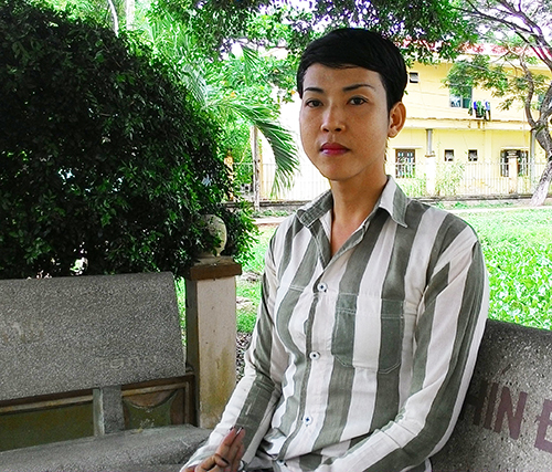 Phận đồng tính trong trại giam nam