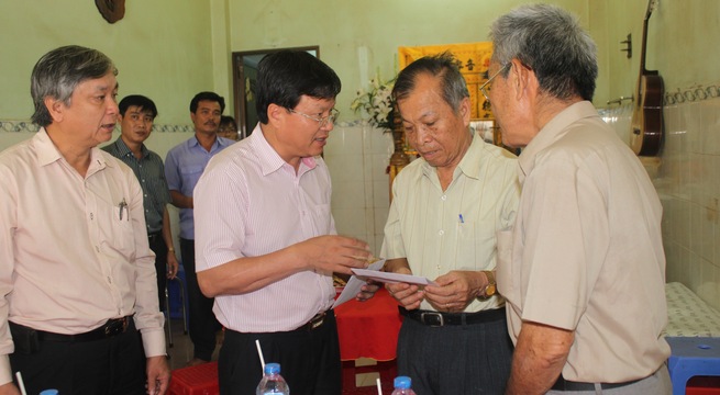 Bộ trưởng Y tế tiếc thương vợ chồng bác sĩ tử nạn thảm khốc