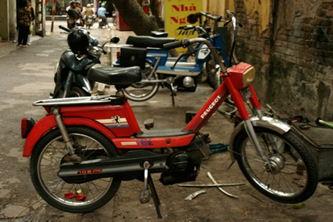 Loạt hàng hiệu chỉ dành cho đại gia thời bao cấp Loạt hàng hiệu chỉ dành cho đại gia thời bao cấp